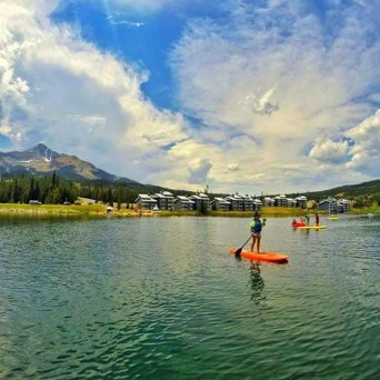 a small boat in a body of water